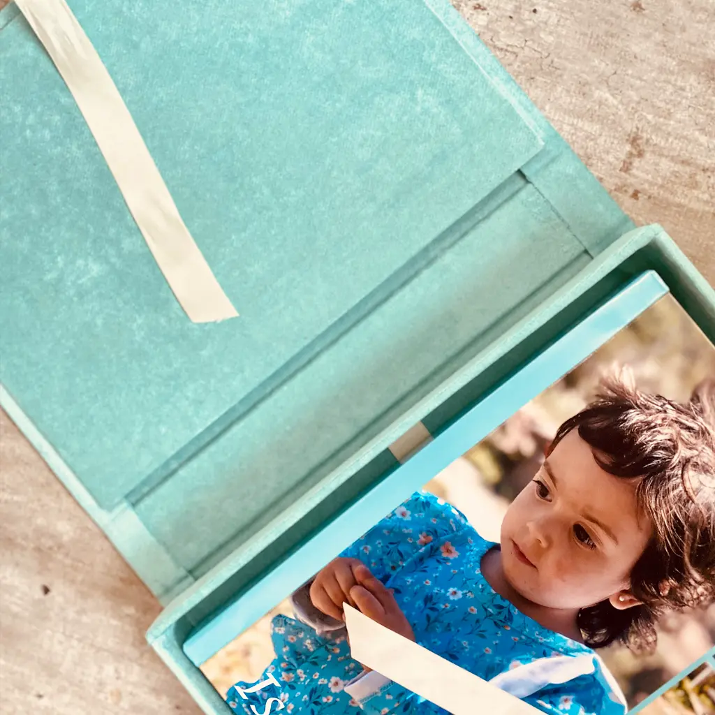 Caja libro fotolibro 9.webp