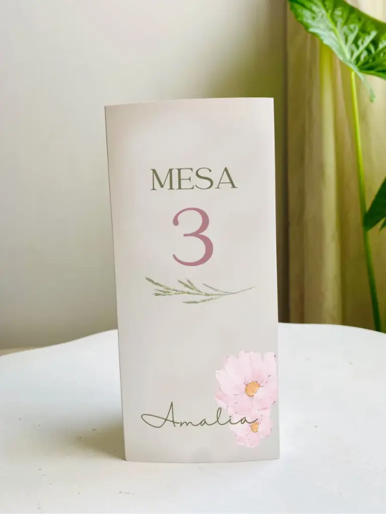 Indicador de mesa para quince años