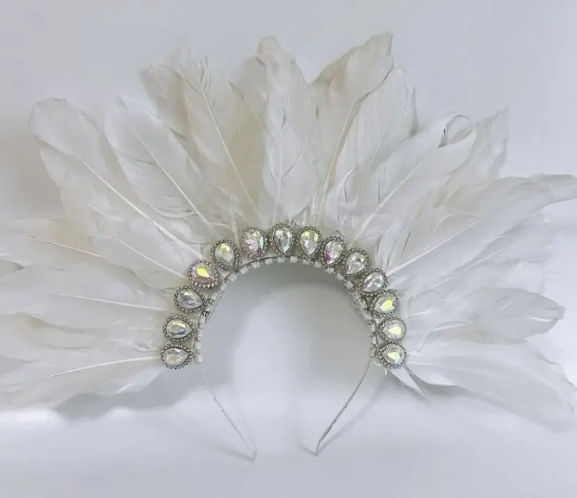 Vinchas plumas para eventos